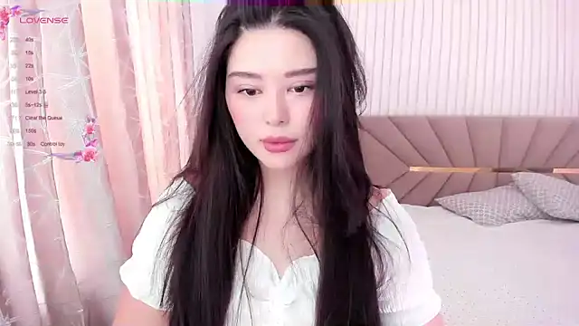 tenderlybaee online show from December 14, 2024, 5:18 am