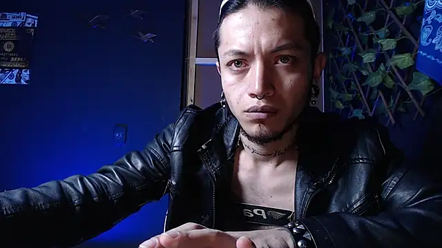 Dicaprioo  online show from November 8, 2025, 6:46 am