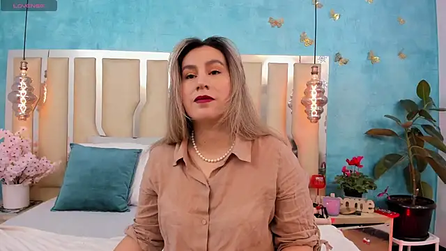 Snapshot of RubbyTaylor chatting on March 30, 2026, 2:29 pm RubbyTaylor online show from March 30, 2026, 2:29 pm