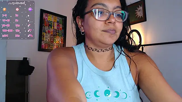 Snapshot of Rachell__420 chatting on March 21, 2026, 11:08 pm Rachell 420 online show from March 21, 2026, 11:08 pm