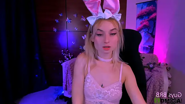 Snapshot of melisa_white1 chatting on January 2, 2025, 8:57 pm melisa white1 online show from January 2, 2025, 8:57 pm