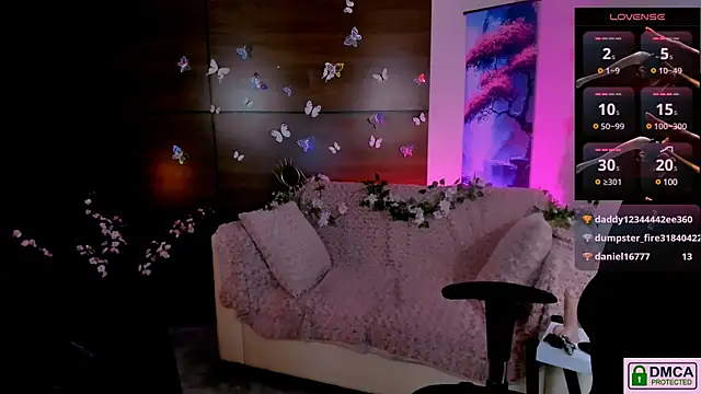 Snapshot of melisa_white1 chatting on February 25, 2025, 3:31 am melisa white1 online show from February 25, 2025, 3:31 am