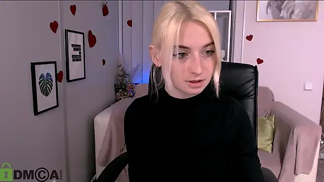 Snapshot of melisa_white1 chatting on March 18, 2025, 8:48 pm melisa white1 online show from March 18, 2025, 8:48 pm