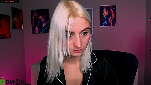 Snapshot of melisa_white1 chatting on October 14, 2025, 7:36 pm melisa white1 online show from October 14, 2025, 7:36 pm