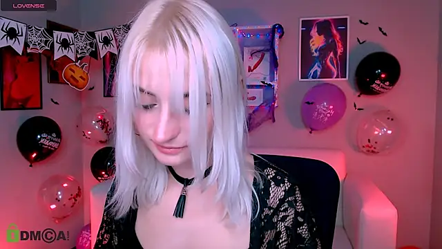 Snapshot of melisa_white1 chatting on October 22, 2025, 7:02 pm melisa white1 online show from October 22, 2025, 7:02 pm