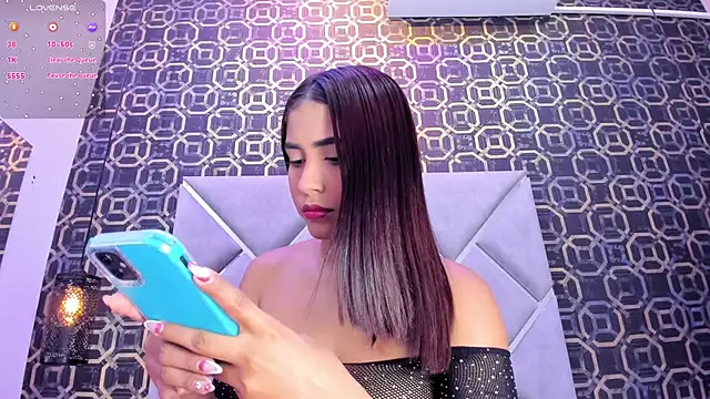 Snapshot of CherryBlossom23 chatting on November 8, 2025, 1:28 am CherryBlossom23 online show from November 8, 2025, 1:28 am