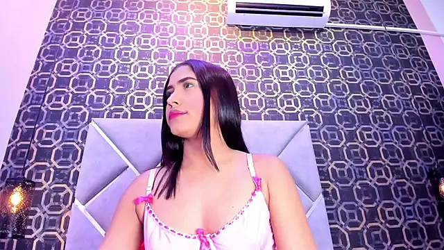 Snapshot of CherryBlossom23 chatting on November 17, 2025, 1:44 am CherryBlossom23 online show from November 17, 2025, 1:44 am