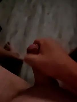 Snapshot of Szeltolo001 chatting on October 1, 2025, 2:17 am Szeltolo001 online show from October 1, 2025, 2:17 am