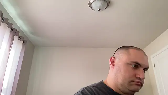 SluggishChase99 online show from January 15, 2025, 5:47 pm