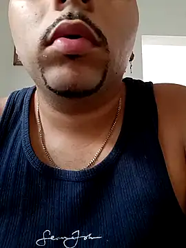 Snapshot of Dj-yefri-pauta chatting on January 24, 2025, 3:02 pm Dj-yefri-pauta online show from January 24, 2025, 3:02 pm