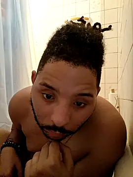 Snapshot of Dj-yefri-pauta chatting on October 13, 2025, 6:41 pm Dj-yefri-pauta online show from October 13, 2025, 6:41 pm