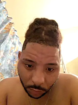 Snapshot of Dj-yefri-pauta chatting on November 24, 2025, 5:07 am Dj-yefri-pauta online show from November 24, 2025, 5:07 am