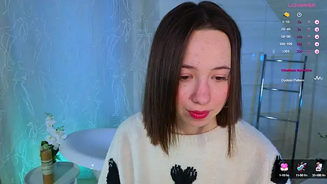 Hayle Hill online show from March 10, 2025, 5:33 am