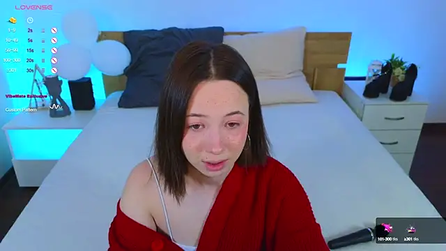 Hayle Hill online show from March 14, 2025, 2:10 am