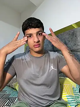 Snapshot of christianporcella_ chatting on April 14, 2026, 1:50 pm christianporcella online show from April 14, 2026, 1:50 pm