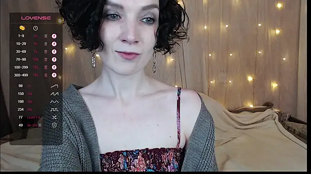 TinaWince online show from January 10, 2025, 8:07 am