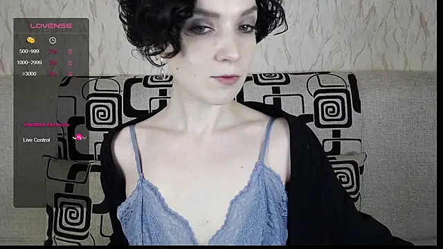 TinaWince online show from February 21, 2025, 5:35 am