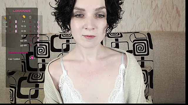 TinaWince online show from March 13, 2025, 9:32 am