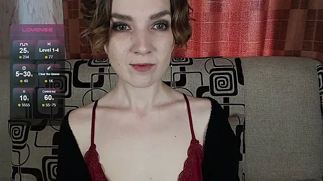 Snapshot of TinaWince chatting on May 7, 2026, 4:51 am TinaWince online show from May 7, 2026, 4:51 am