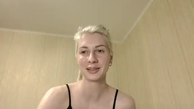 Darling420 online show from July 16, 2026, 4:35 pm