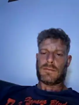 Jonjon3669 online show from July 25, 2026, 12:42 am