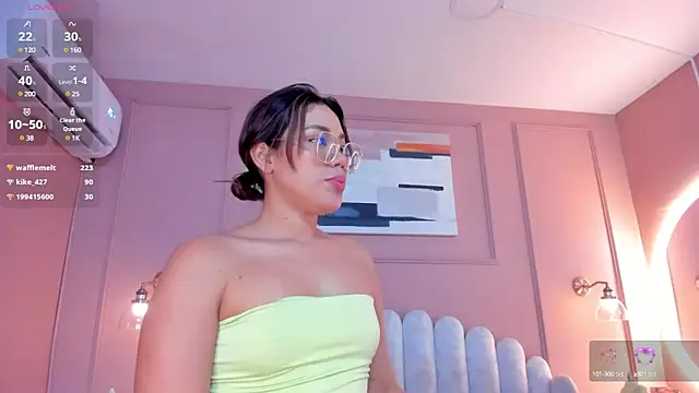 Snapshot of mara_brooks chatting on January 15, 2025, 1:12 am mara brooks online show from January 15, 2025, 1:12 am