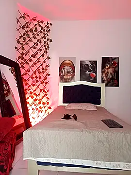 Snapshot of ARTHUR_MINI chatting on November 1, 2025, 10:06 am ARTHUR MINI online show from November 1, 2025, 10:06 am