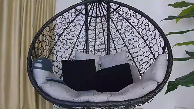 alex noa online show from November 12, 2025, 7:24 pm