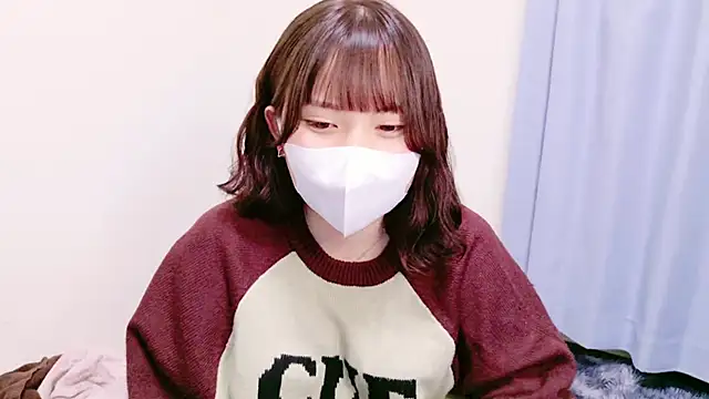 Snapshot of senachinnn chatting on January 20, 2025, 5:15 am senachinnn online show from January 20, 2025, 5:15 am