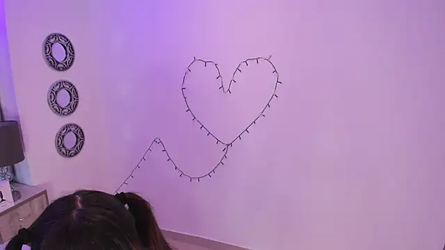 Charlotte Myers online show from January 28, 2025, 2:53 pm