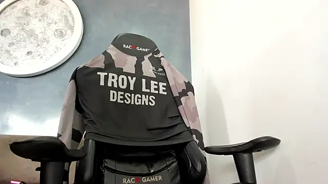 Bryan Bronx online show from October 29, 2025, 2:30 pm