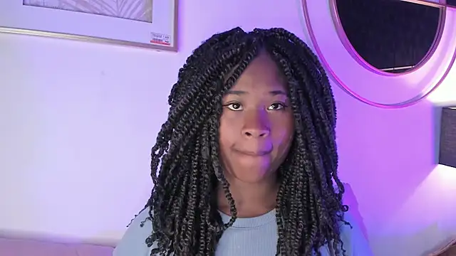 Snapshot of Anneth__M chatting on March 13, 2025, 7:50 pm Anneth M online show from March 13, 2025, 7:50 pm