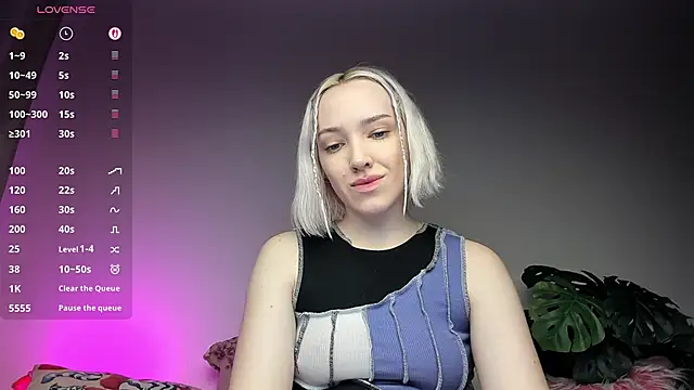 Snapshot of cheryl_mason chatting on May 14, 2026, 10:49 pm cheryl mason online show from May 14, 2026, 10:49 pm