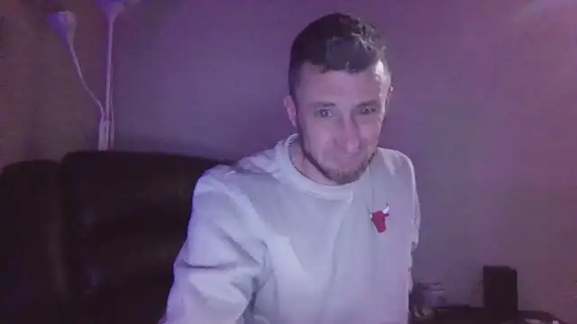 HungStud4You online show from February 19, 2025, 8:44 am