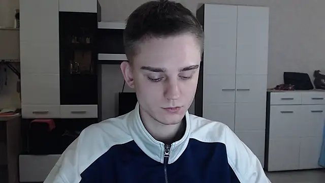 angryzan online show from February 3, 2025, 7:07 am