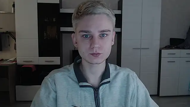 angryzan online show from February 26, 2025, 5:20 am