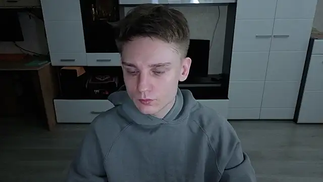 angryzan online show from February 13, 2026, 4:30 am