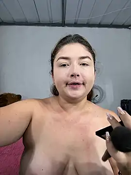 Snapshot of Sofia_Queen17 chatting on February 1, 2026, 10:14 am Sofia Queen17 online show from February 1, 2026, 10:14 am