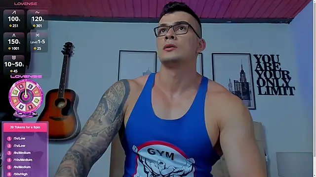 Snapshot of seancarreraa chatting on December 20, 2024, 8:01 pm seancarreraa online show from December 20, 2024, 8:01 pm