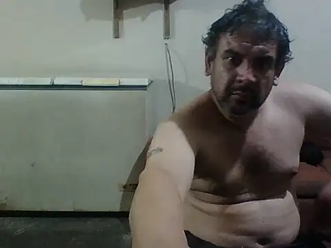 Snapshot of Rodrigo_happy chatting on November 25, 2025, 5:40 am Rodrigo happy online show from November 25, 2025, 5:40 am