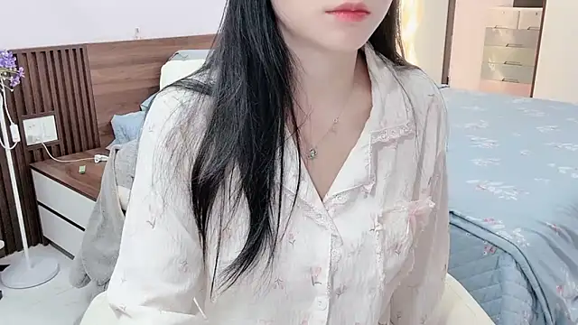  Ely  online show from November 19, 2025, 3:39 am