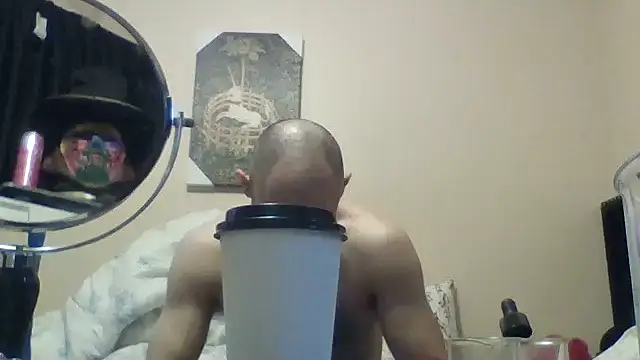 hailzeffn online show from April 17, 2026, 7:50 pm