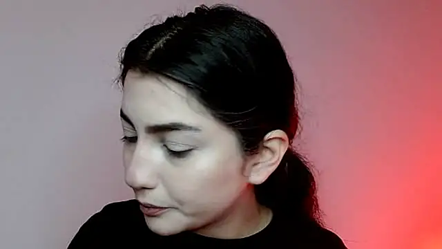 Snapshot of sophy_rock chatting on November 22, 2025, 2:49 pm sophy rock online show from November 22, 2025, 2:49 pm