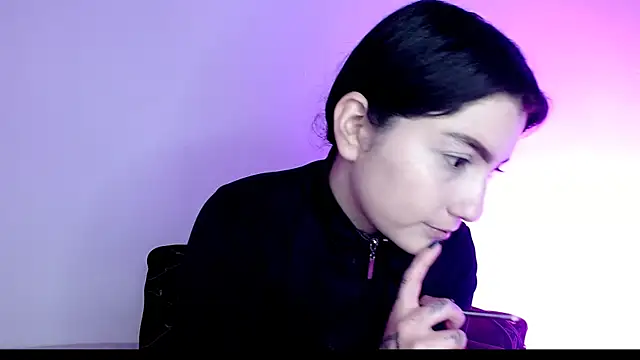 Snapshot of sophy_rock chatting on December 1, 2025, 2:55 pm sophy rock online show from December 1, 2025, 2:55 pm