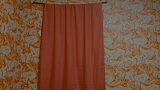 Snapshot of strawberrysmoothie chatting on February 28, 2025, 2:42 am strawberrysmoothie online show from February 28, 2025, 2:42 am