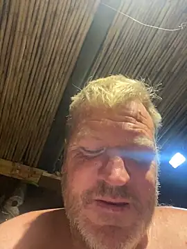 Snapshot of sexycouple109 chatting on December 24, 2024, 1:59 am sexycouple109 online show from December 24, 2024, 1:59 am