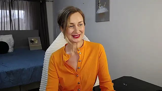Vanessa Nowak online show from May 31, 2026, 8:54 am