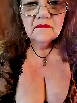 Snapshot of Snezhana chatting on March 1, 2025, 12:39 am Snezhana online show from March 1, 2025, 12:39 am