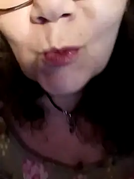 Snapshot of Snezhana chatting on March 7, 2025, 7:49 pm Snezhana online show from March 7, 2025, 7:49 pm