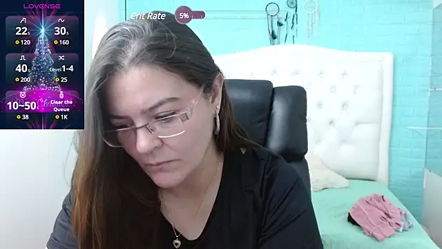 Snapshot of MsJossie chatting on December 4, 2024, 3:37 am MsJossie online show from December 4, 2024, 3:37 am